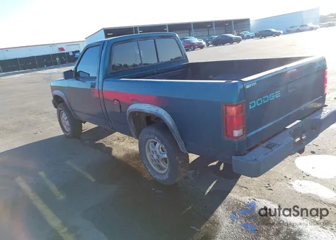 1995 Dodge Dakota z USA, uszkodzony, nr VIN 1B7GG26X2SW913515